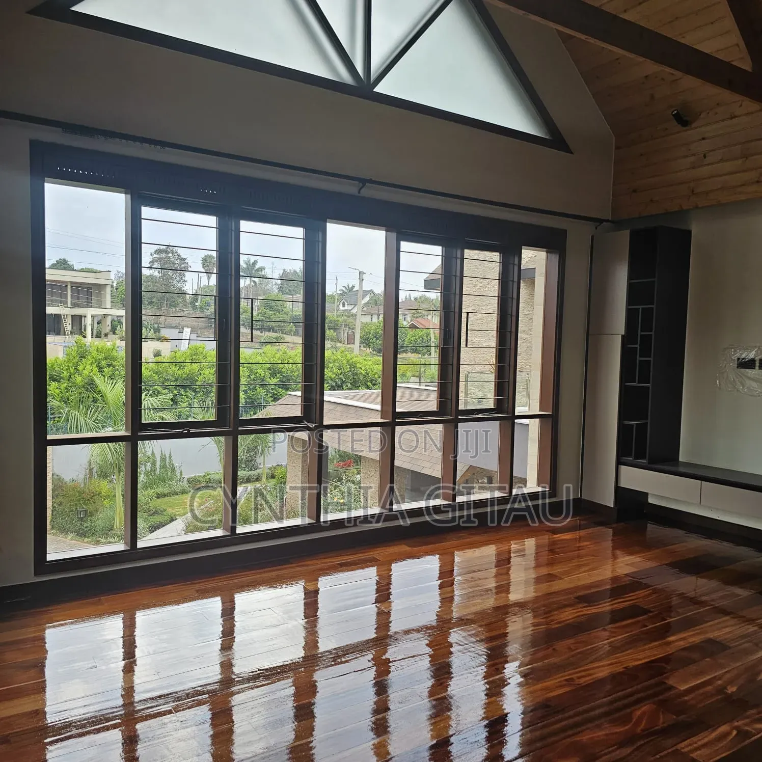 5bdrm Mansion in Runda for sale