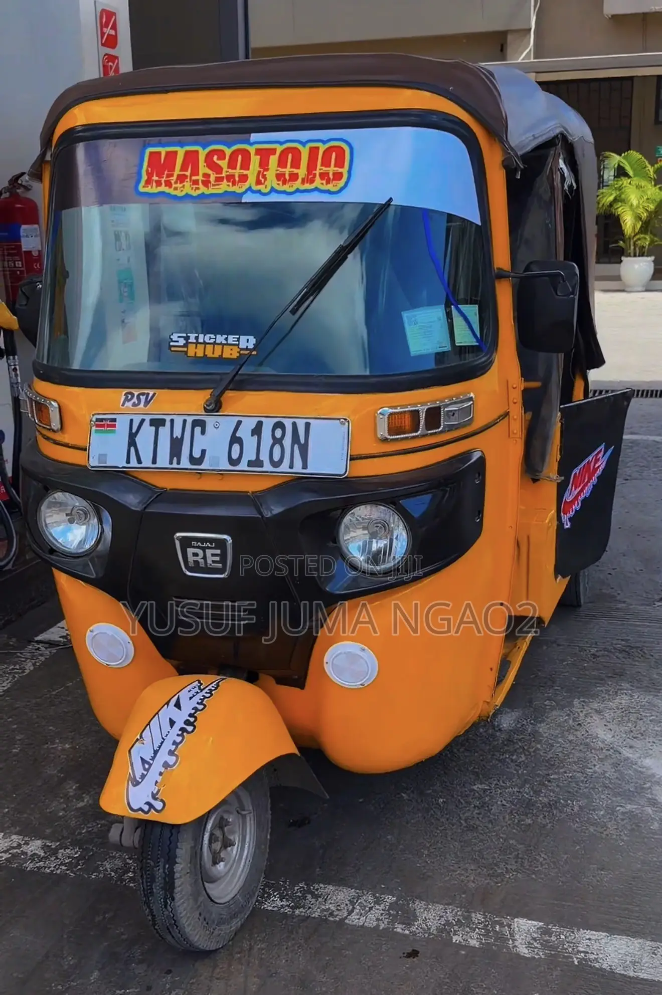 Bajaj RE 2001 Orange