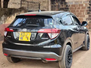 Honda Vezel 2015 Black