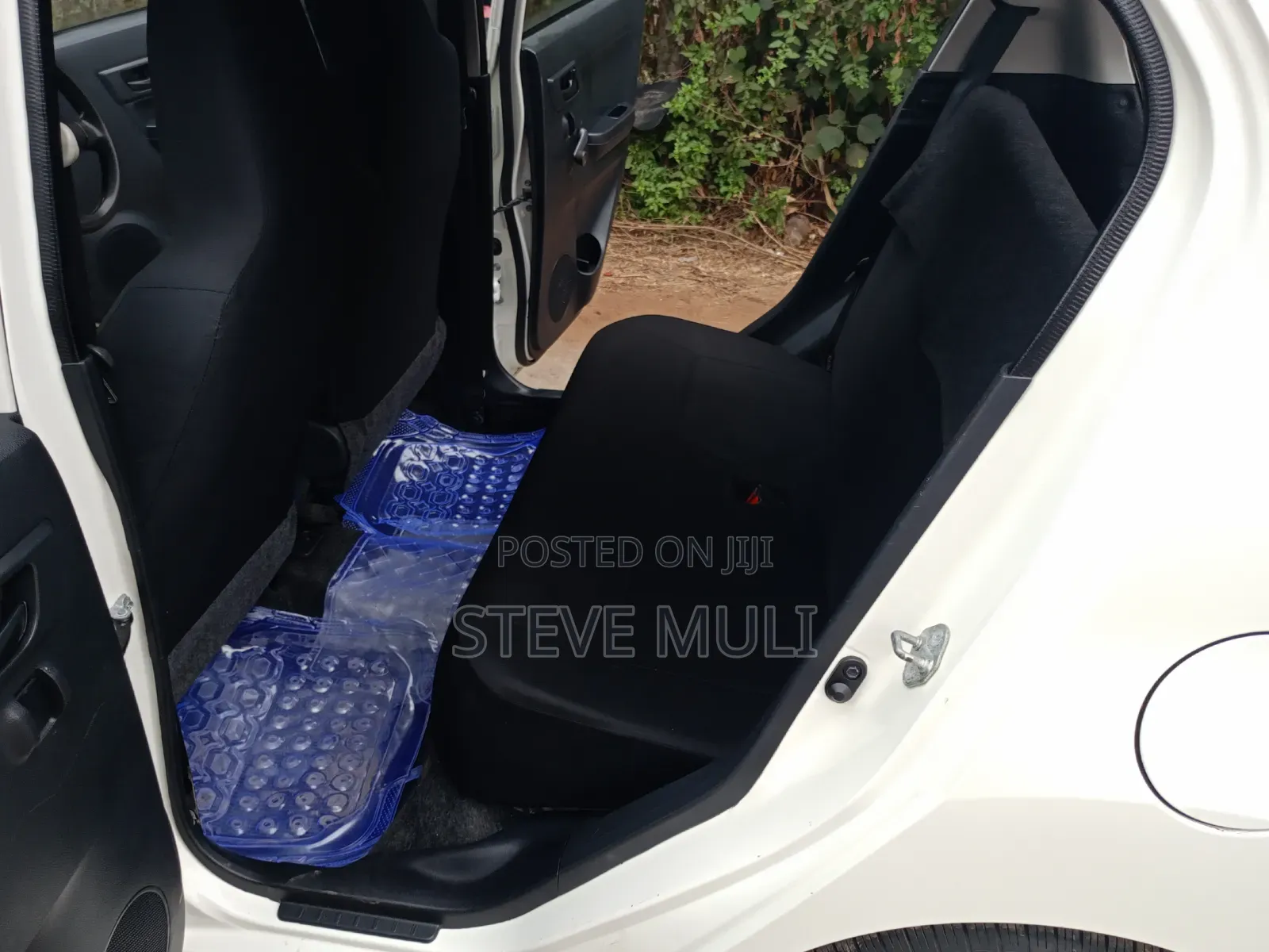 Daihatsu Mira 2018 White