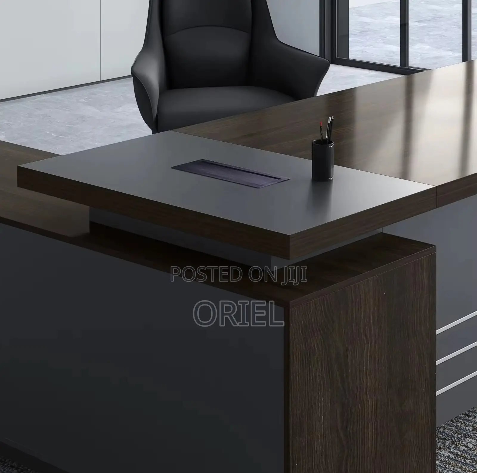 Office Desk: 180cm L-Shaped Office Table