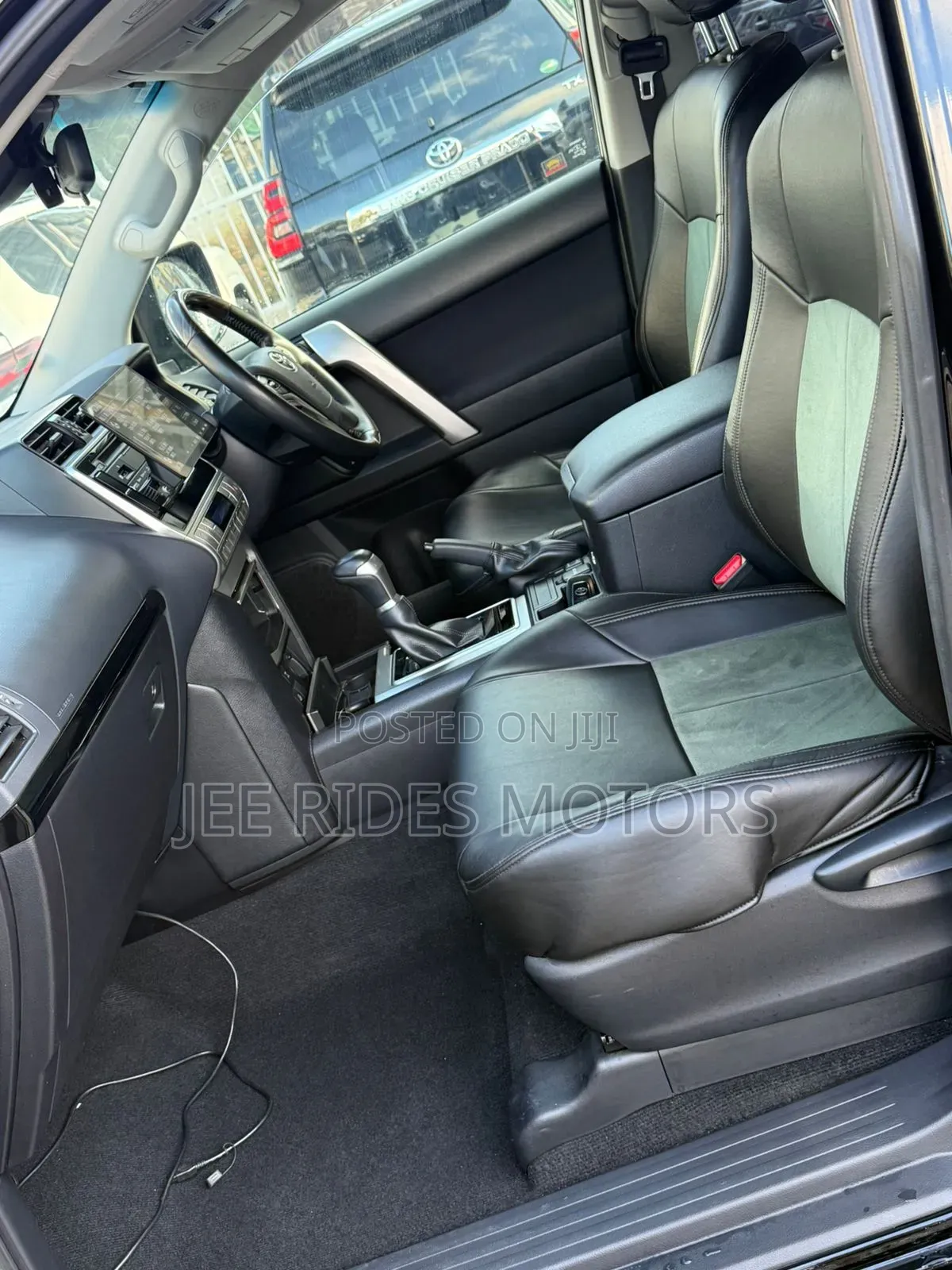 Toyota Land Cruiser Prado 2.8 2019 Black