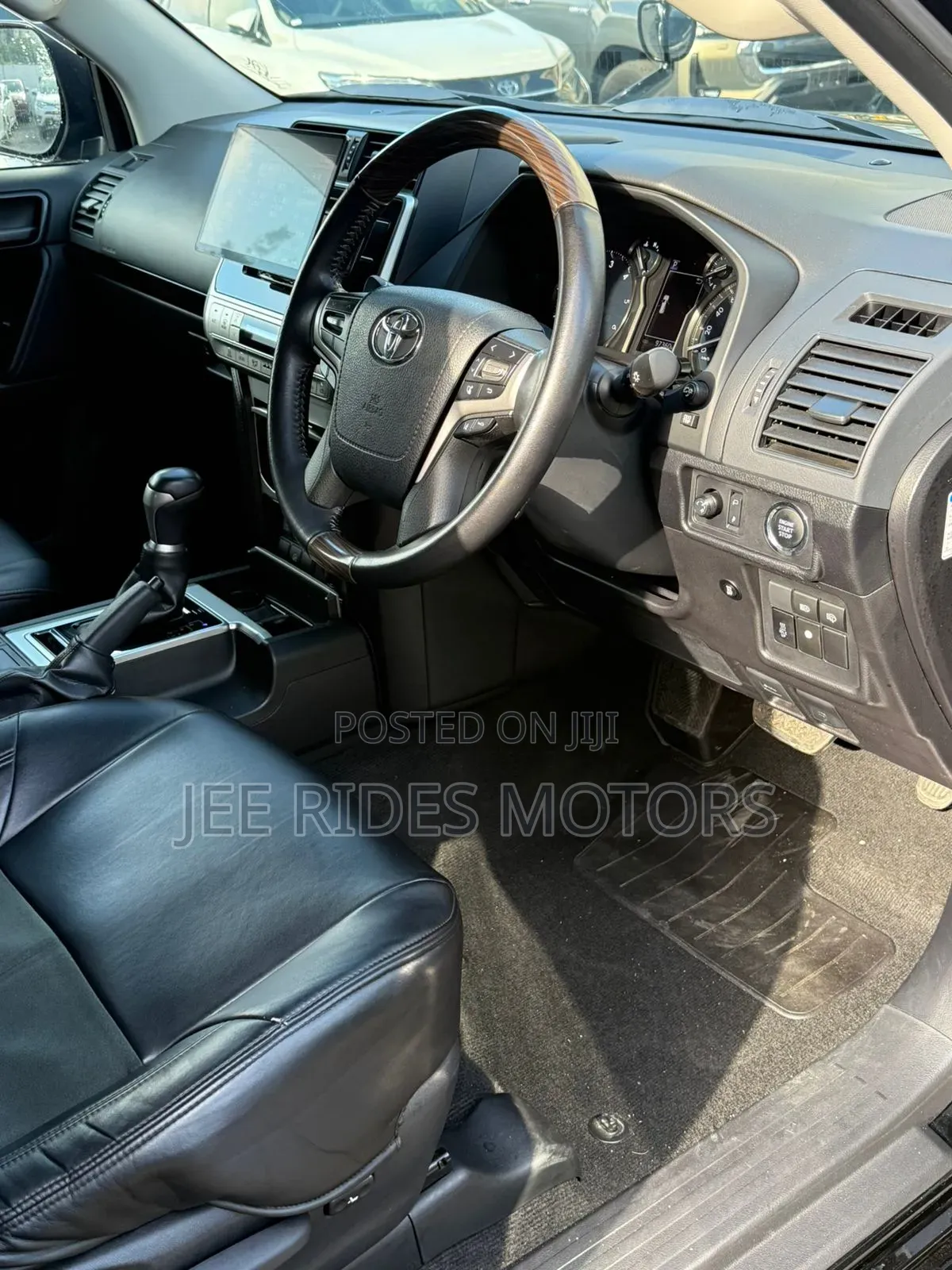 Toyota Land Cruiser Prado 2.8 2019 Black