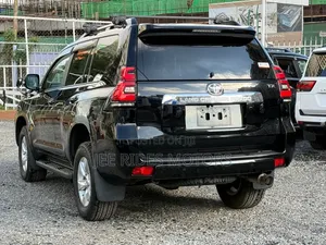 Toyota Land Cruiser Prado 2.8 2019 Black