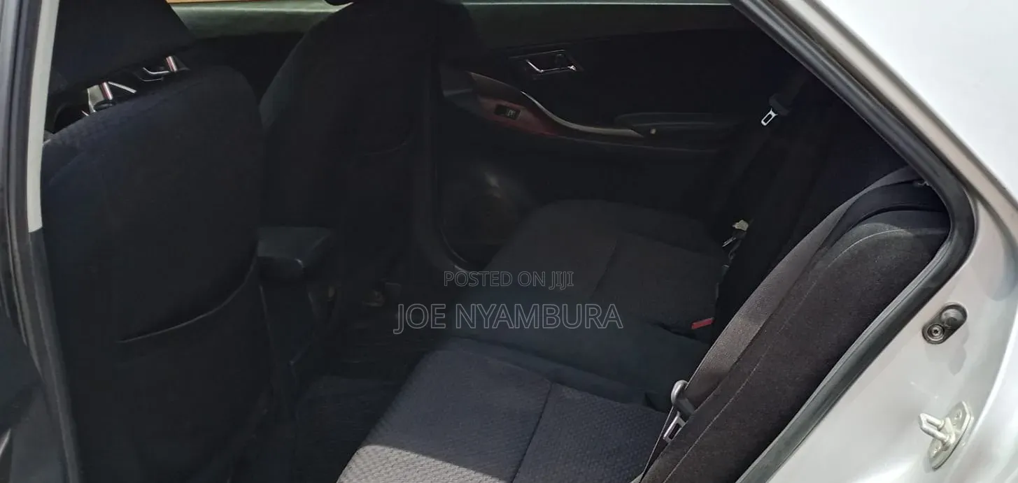 Toyota Premio 2007 Silver