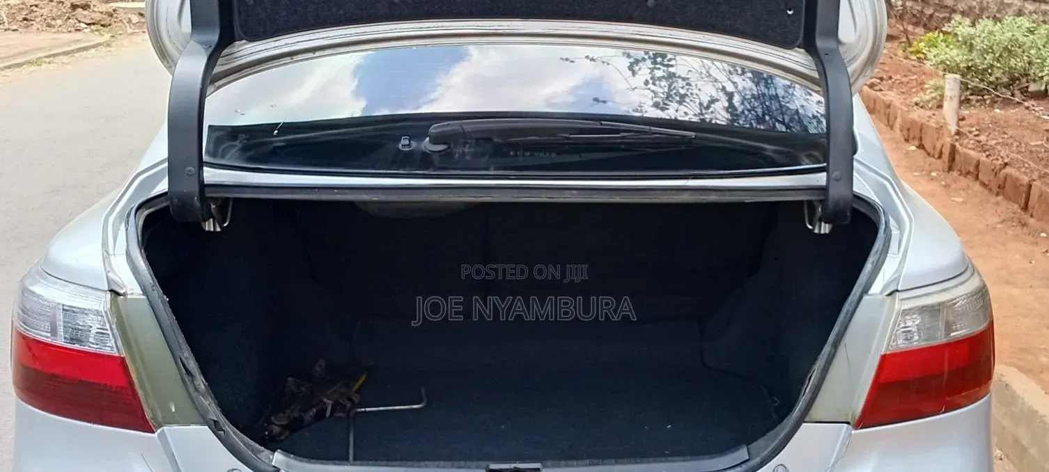 Toyota Premio 2007 Silver