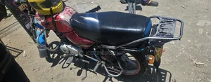 Bajaj Boxer 100 2018 Red