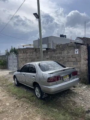Nissan Sunny B14 Sedan 1.5 1998 Silver