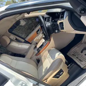 Rang Rover Vogue for Hire