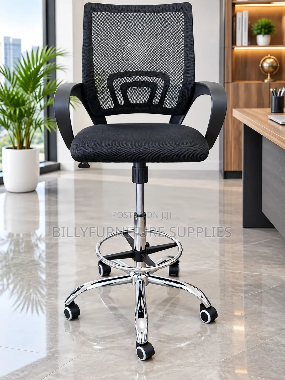 Ergonomic Mesh Office Chair With Chrome Footrest
