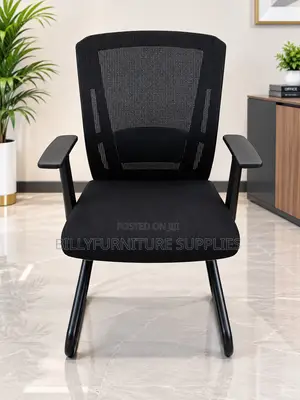 Ergonomic Black Mesh Visitor Office Chair With Armrests
