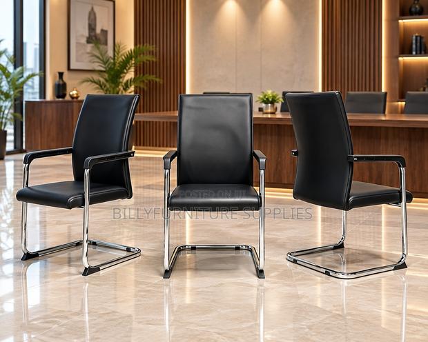 Executive Modern Black Leather Visitor Office Chair