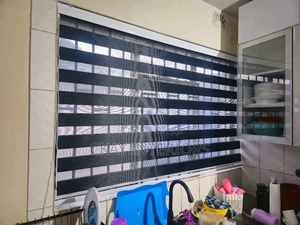Style, Comfort, and Privacy in One With Horizontal Blinds