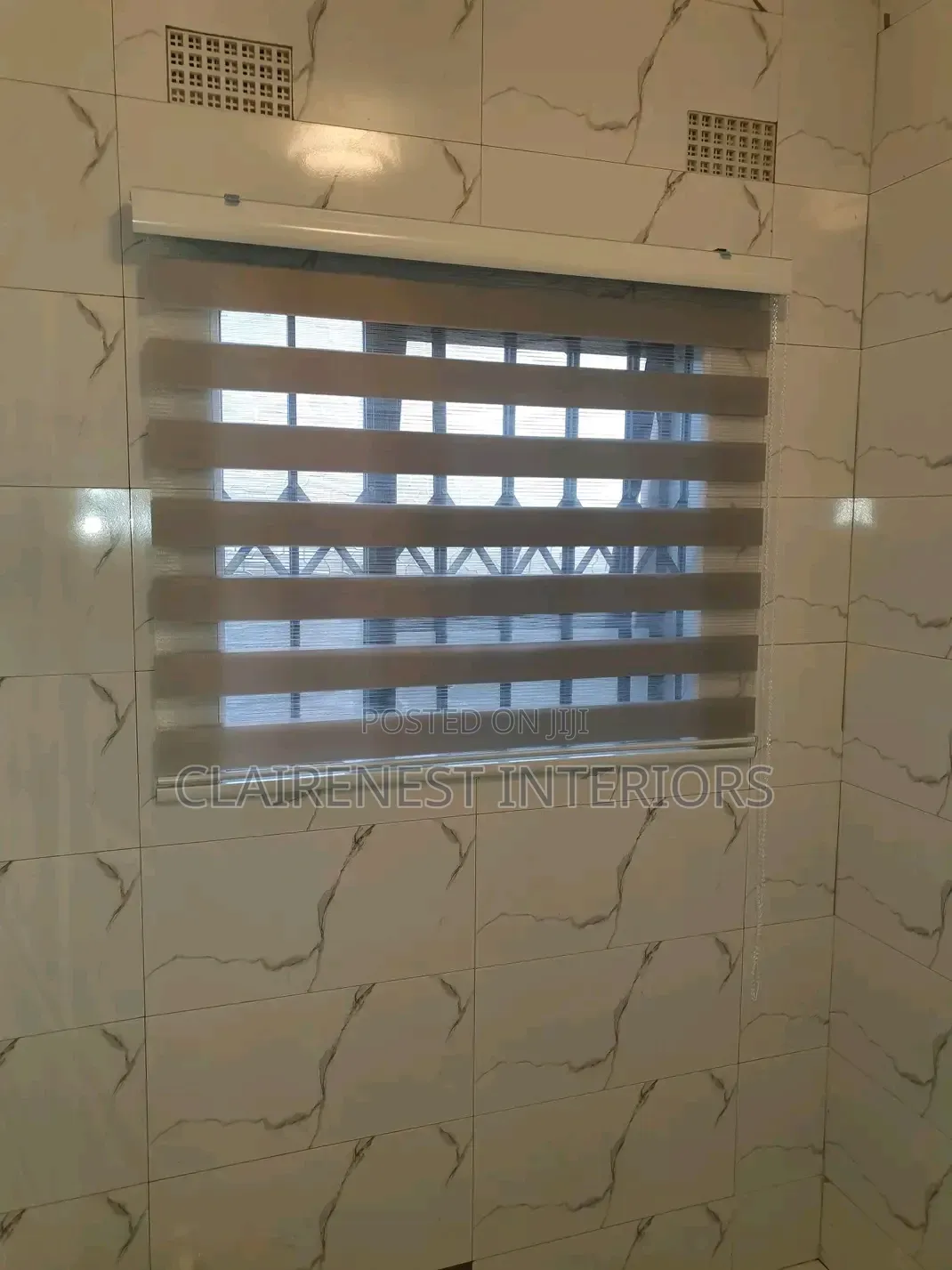 Elegant Horizontal Blinds for a Beautifully Finished Home.