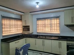 Stylish Shade With Timeless Appeal. Horizontal Blinds