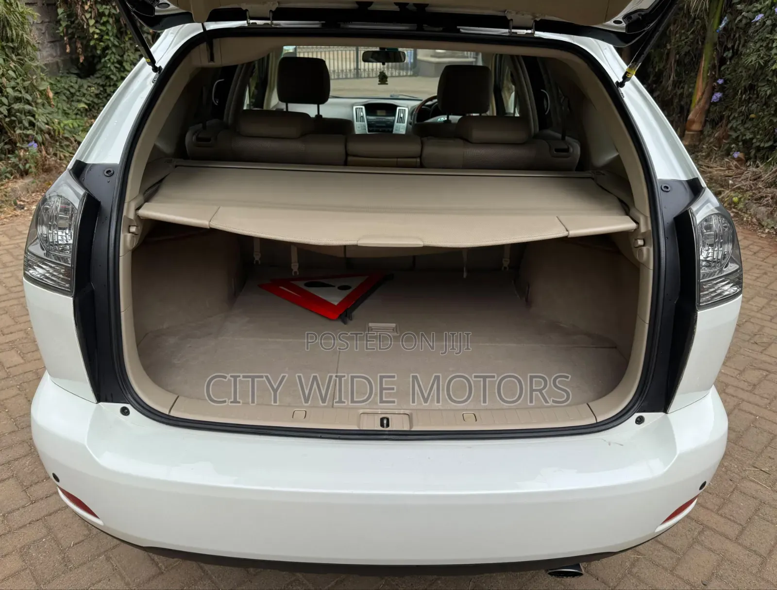 Toyota Harrier 2012 White