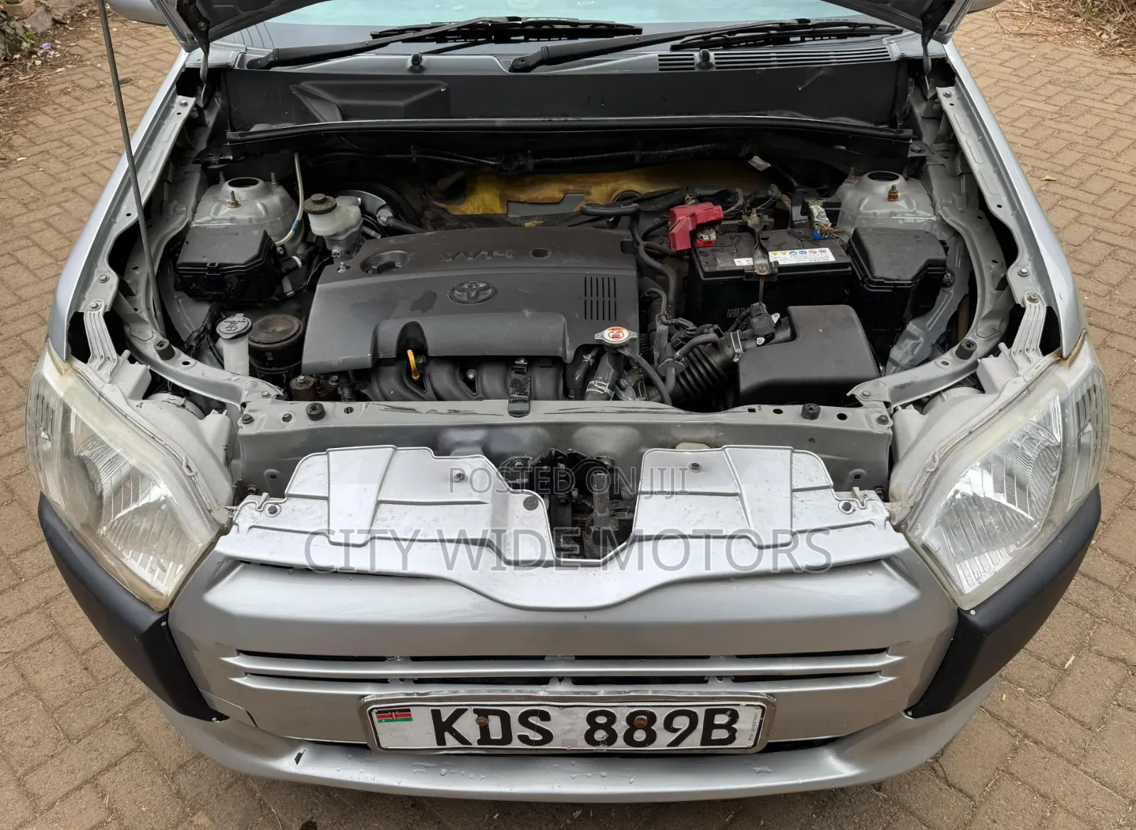 Toyota Probox 2017 Silver