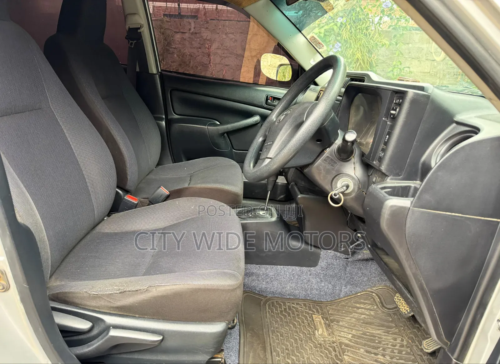 Toyota Probox 2017 Silver