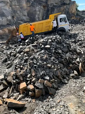 Quarry Chips , McHongo, Hardcore,debris, Murram(Backfilling Materials