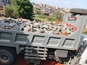 Quarry Chips , McHongo, Hardcore,debris, Murram(Backfilling Materials