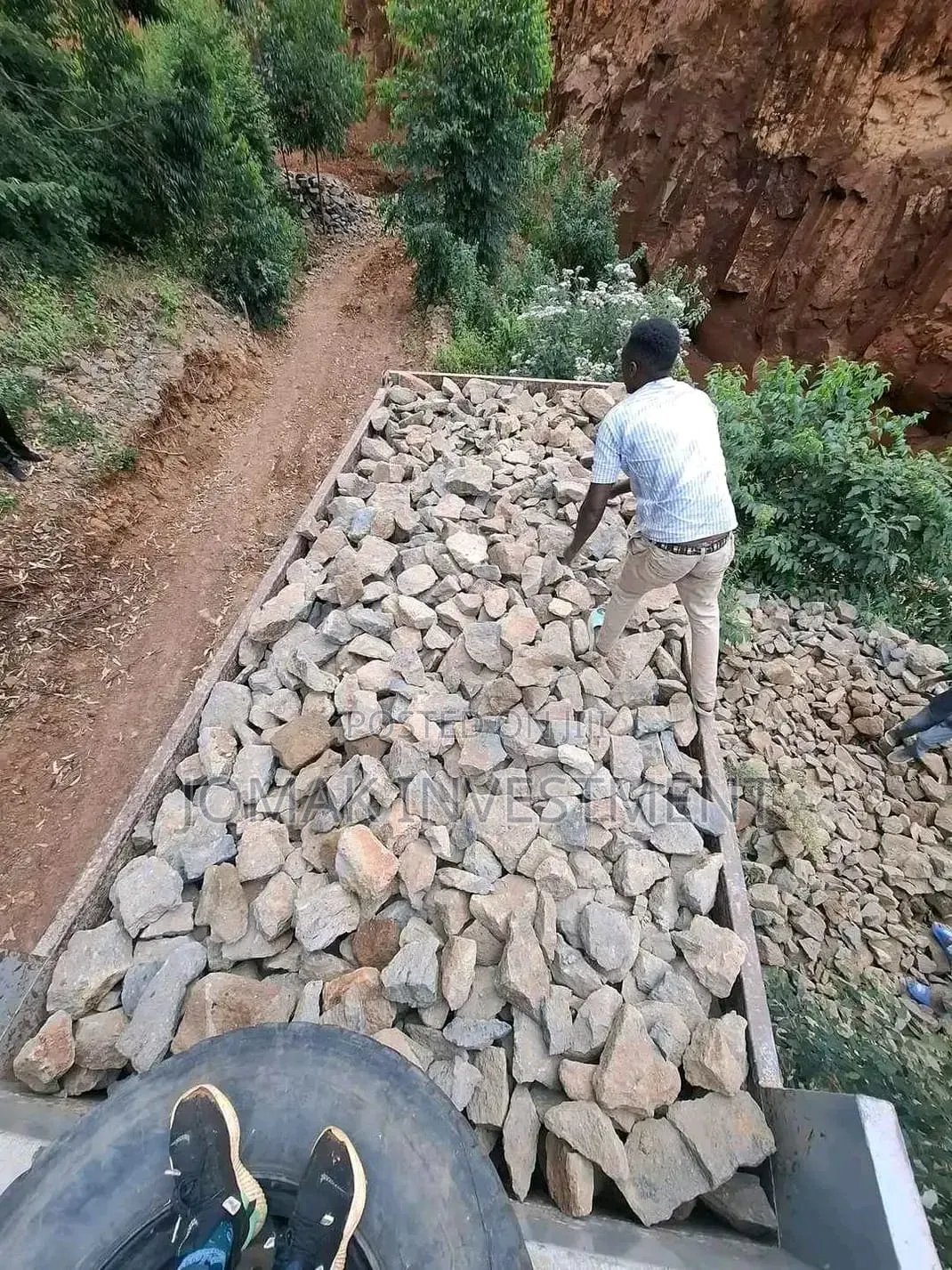 Quarry Chips , McHongo, Hardcore,debris, Murram(Backfilling Materials