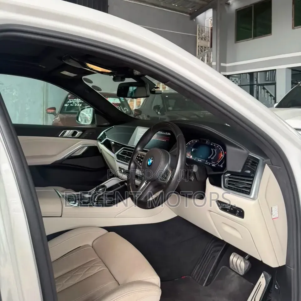 BMW X6 2021 White