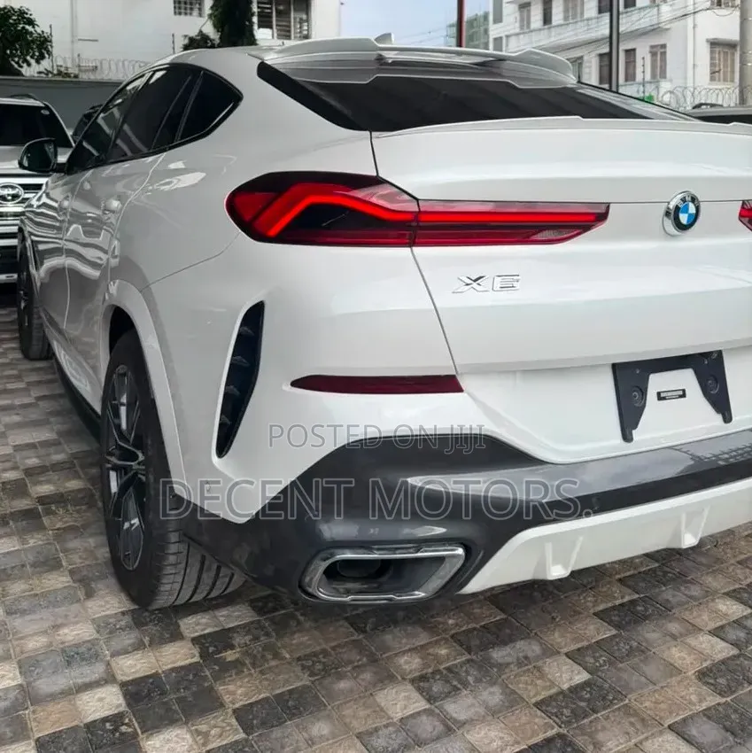 BMW X6 2021 White