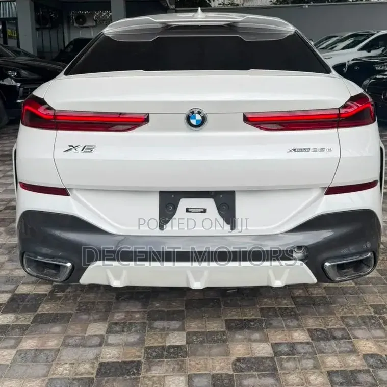 BMW X6 2021 White