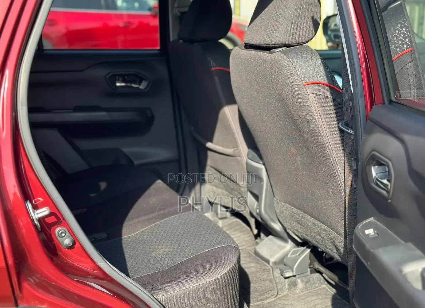 Toyota Raize 1.0 FWD 2020 Maroon