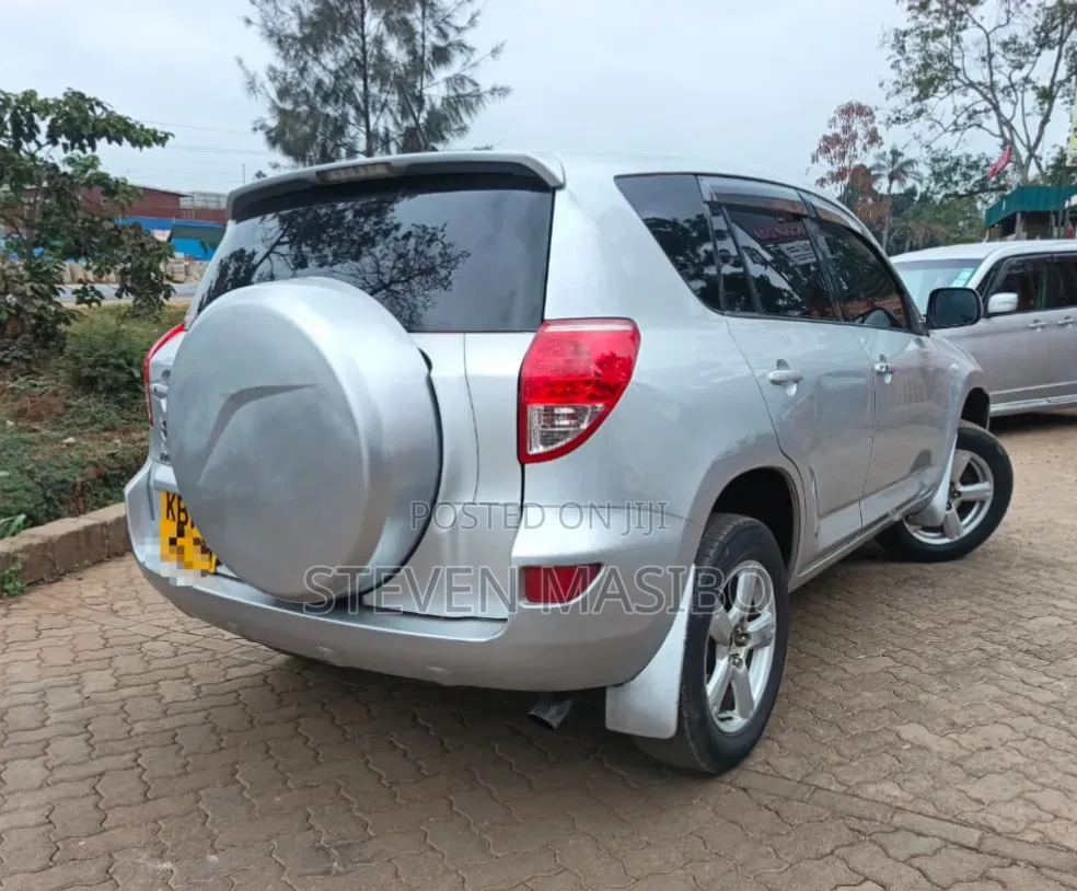 Toyota RAV4 2007 Silver