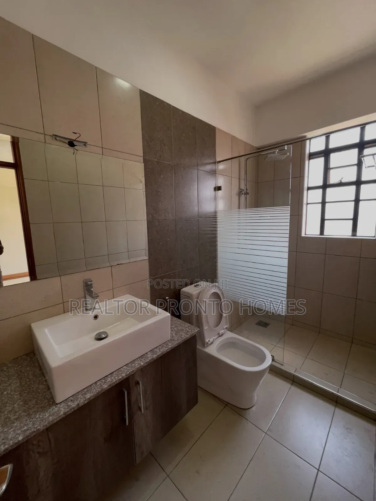 3bdrm Apartment in Yaya Center, Hurlingham for sale