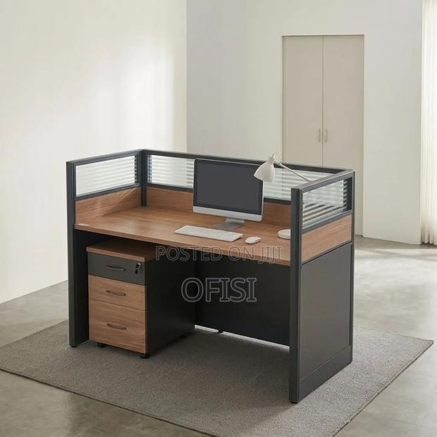 Office Workstation; Single-Person Office Workstation - thumbnail 2