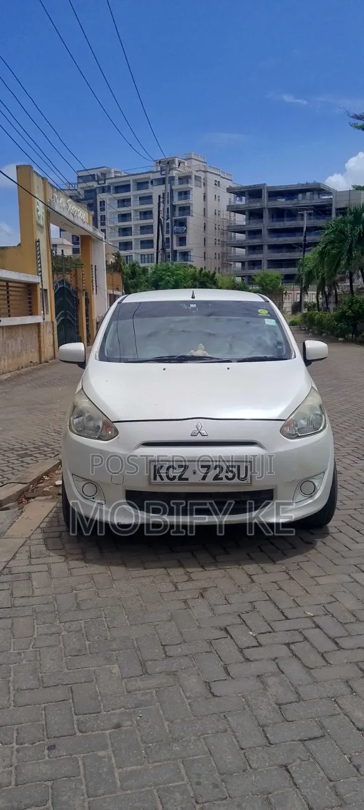 Mitsubishi Mirage 2013 Pearl