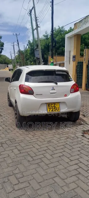 Mitsubishi Mirage 2013 Pearl