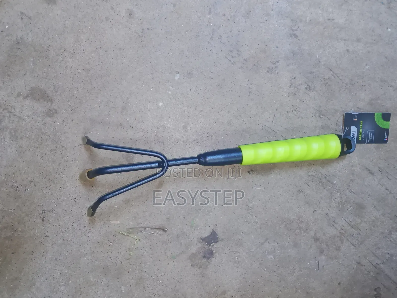 Gardening Rake-3 Prong Hand Cultivator