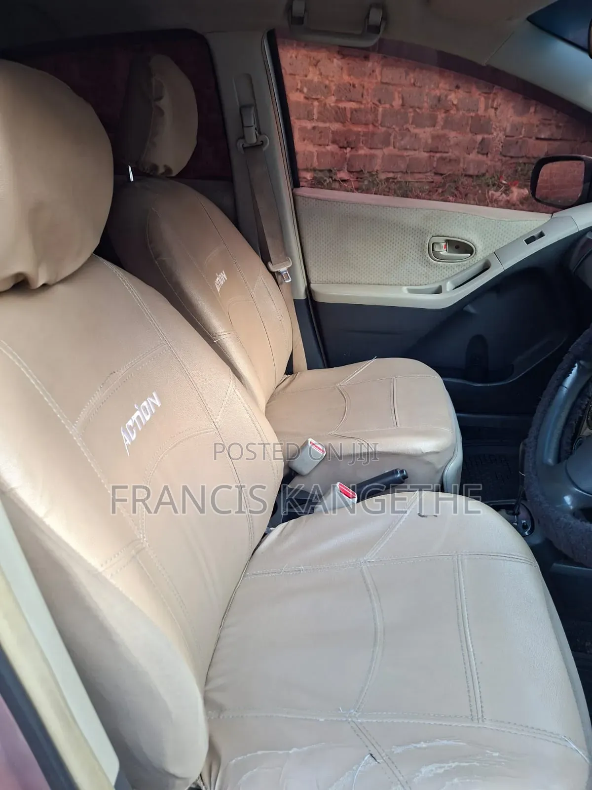 Toyota Vitz 2006 Gold