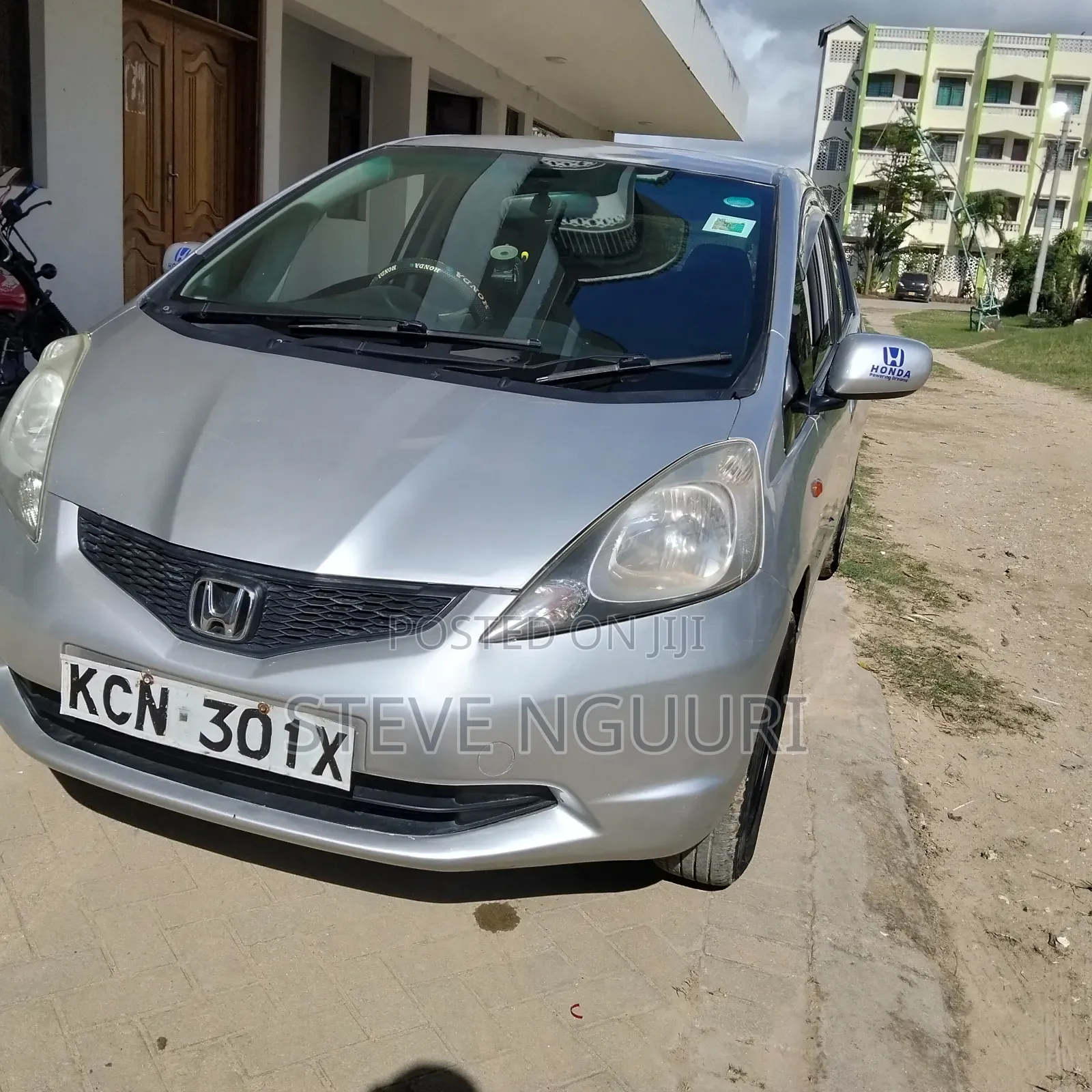 Honda Fit 2010 Silver