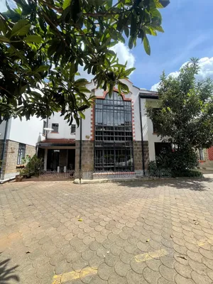 4bdrm Townhouse / Terrace in Lavington, Valley Arcade for rent