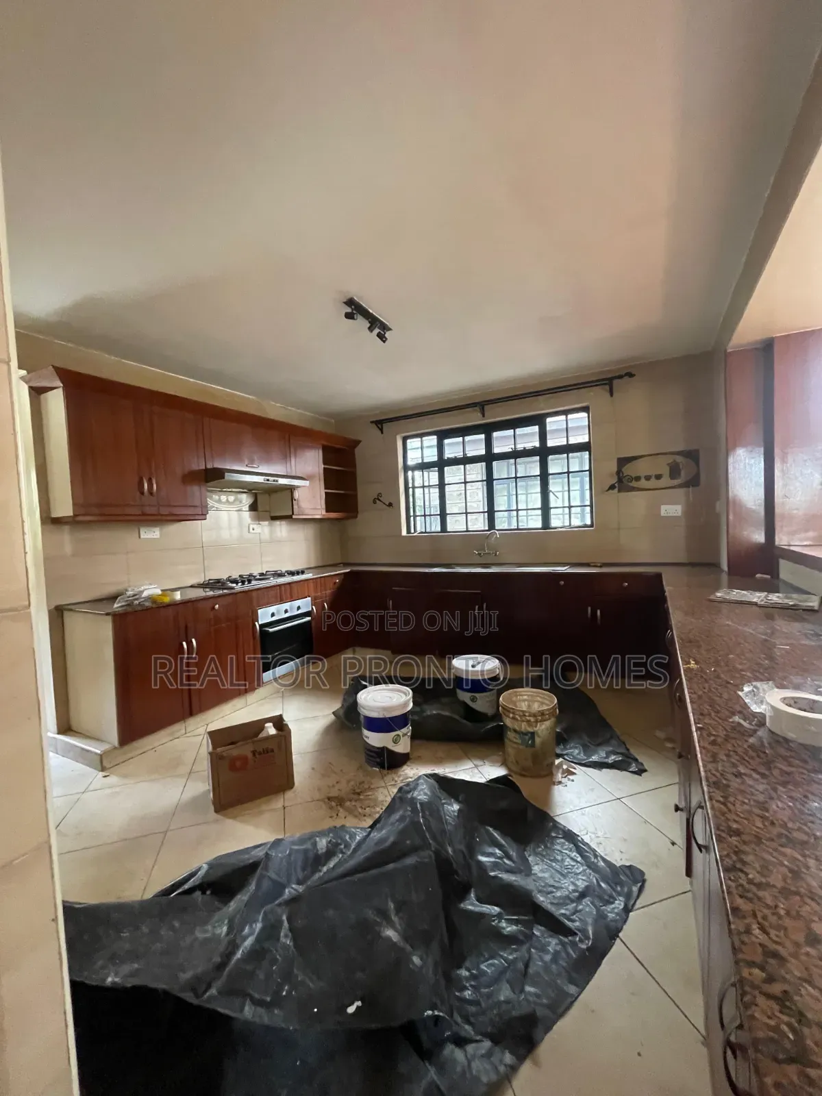4bdrm Townhouse / Terrace in Lavington, Valley Arcade for rent