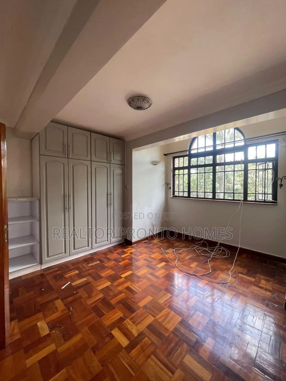 4bdrm Townhouse / Terrace in Lavington, Valley Arcade for rent