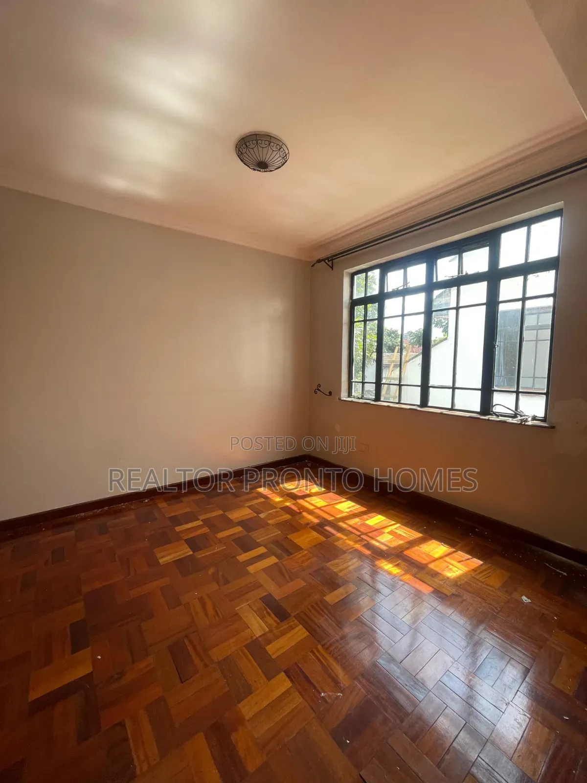 4bdrm Townhouse / Terrace in Lavington, Valley Arcade for rent