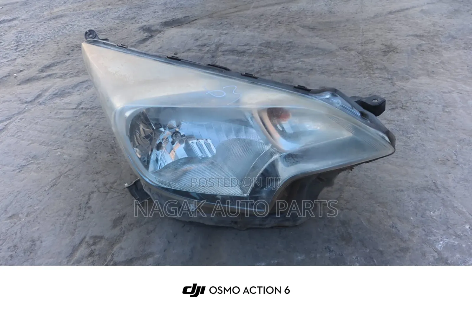 Toyota Ractis 2010 Headlight