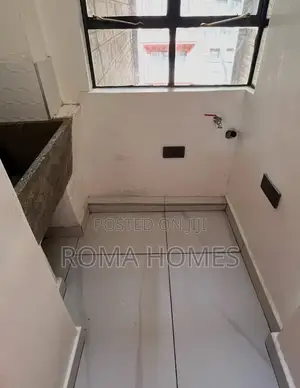 3bdrm Apartment in James Gichuru, Nairobi Central for rent