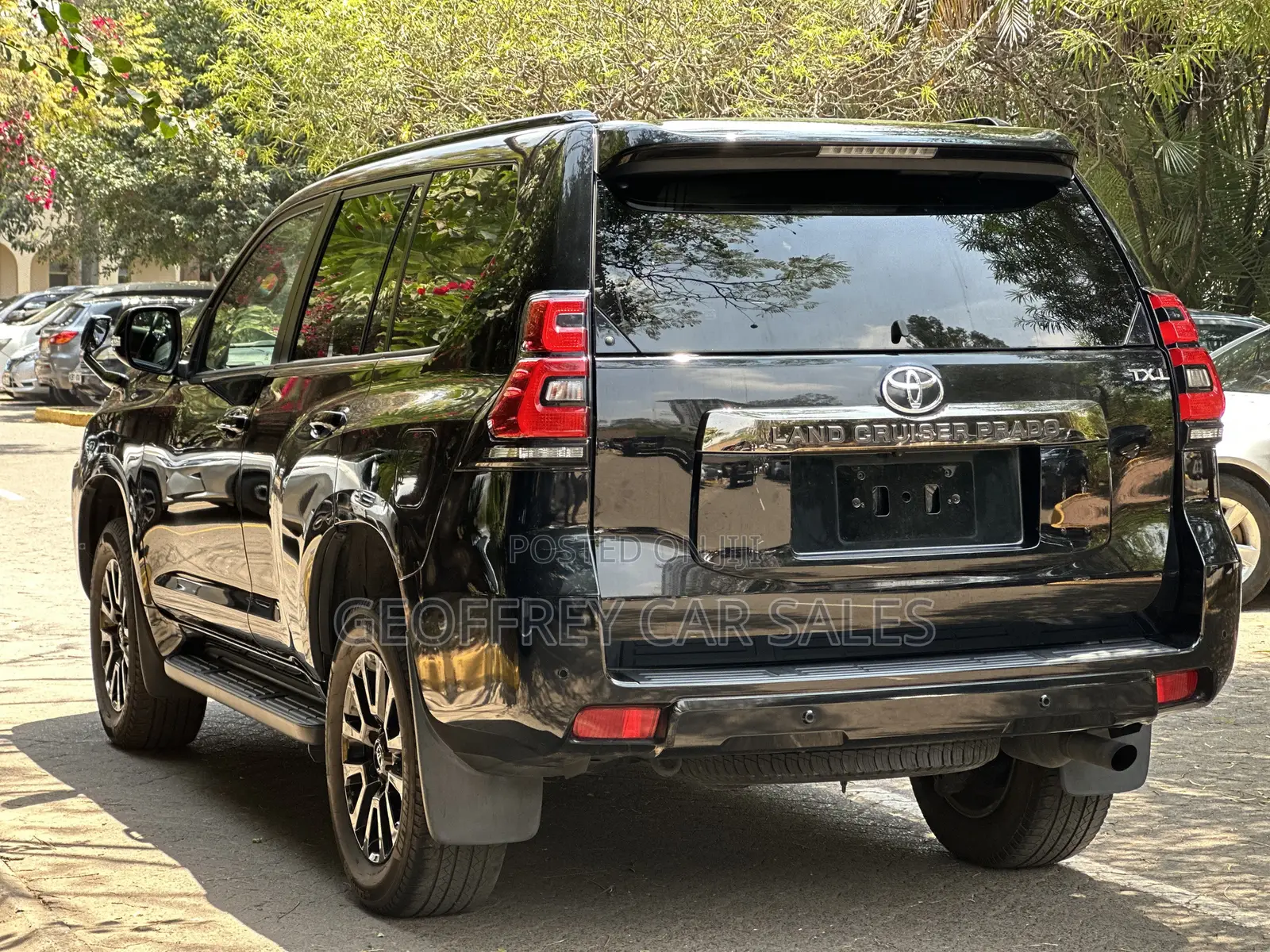 Toyota Land Cruiser Prado 2.7 2021 Black