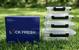 Bake , Meal Prep , Meal Storage 4 PCS Ribbed Gkass Food Containers St