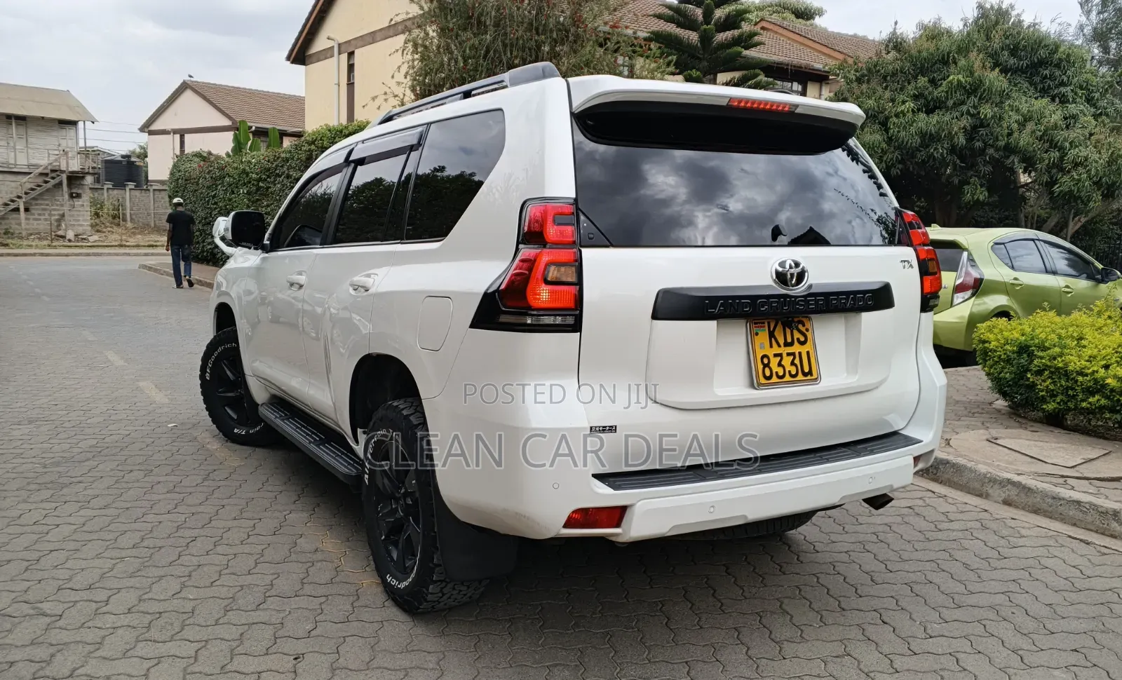 Toyota Land Cruiser Prado 2017 White