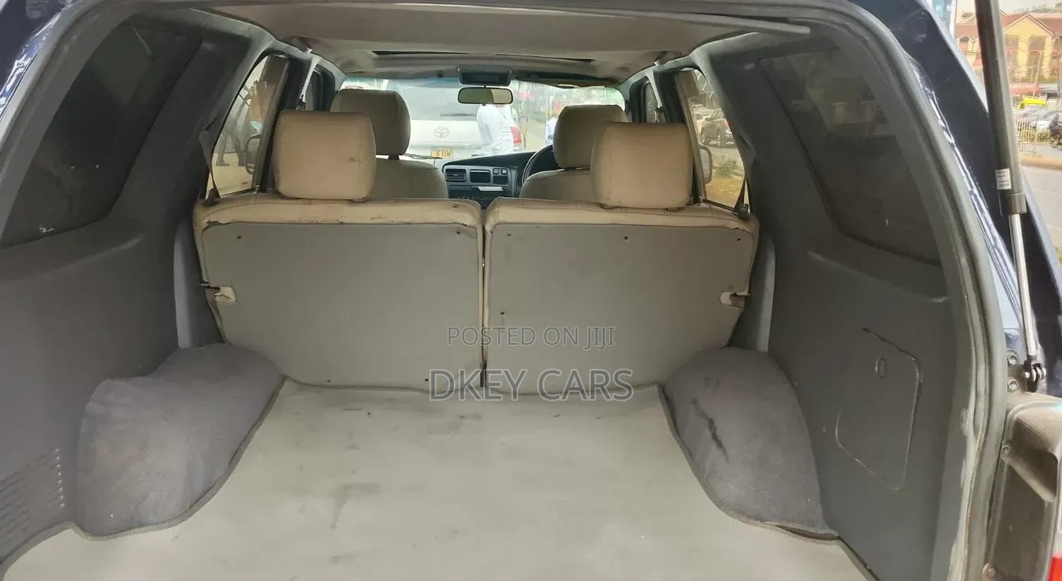 Toyota Hilux Surf 2005 Blue