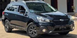 Subaru Outback 2019 Black