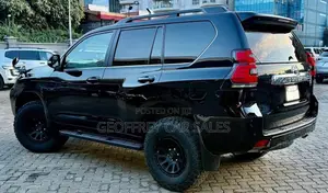Toyota Land Cruiser Prado 2.8 2019 Black