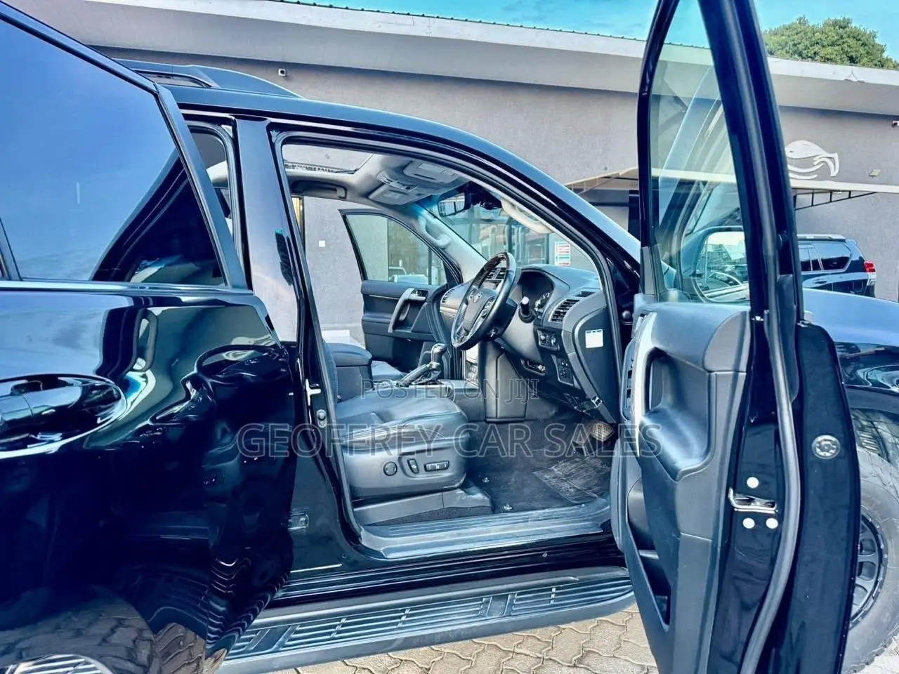 Toyota Land Cruiser Prado 2.8 2019 Black